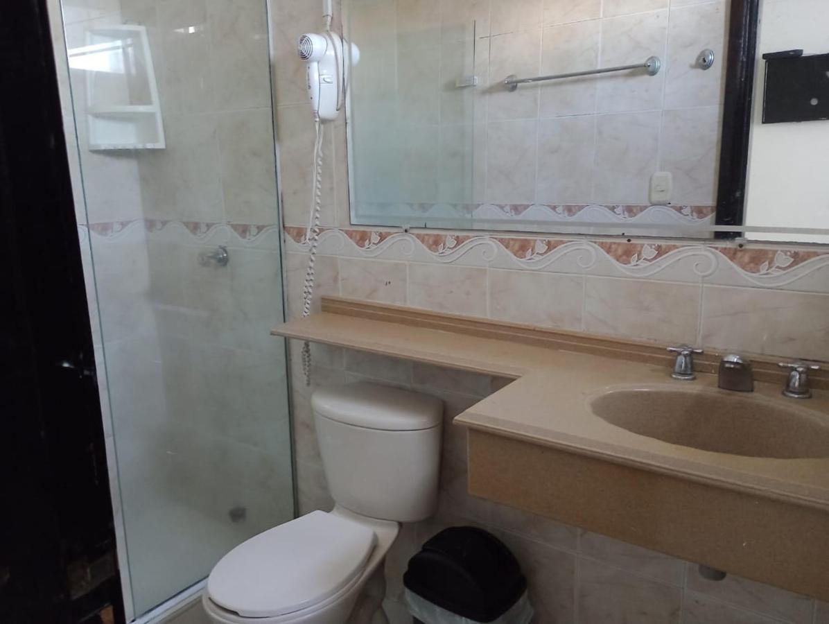 Hotel Suite Imperial 72 Barranquilla  Exteriör bild