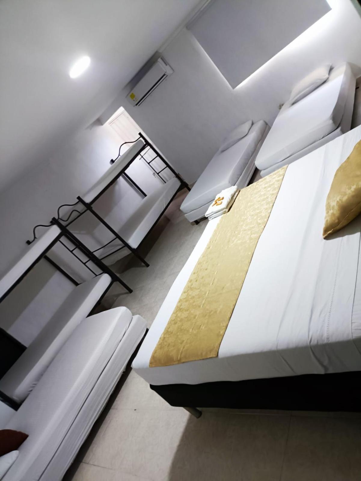 Hotel Suite Imperial 72 Barranquilla  Exteriör bild