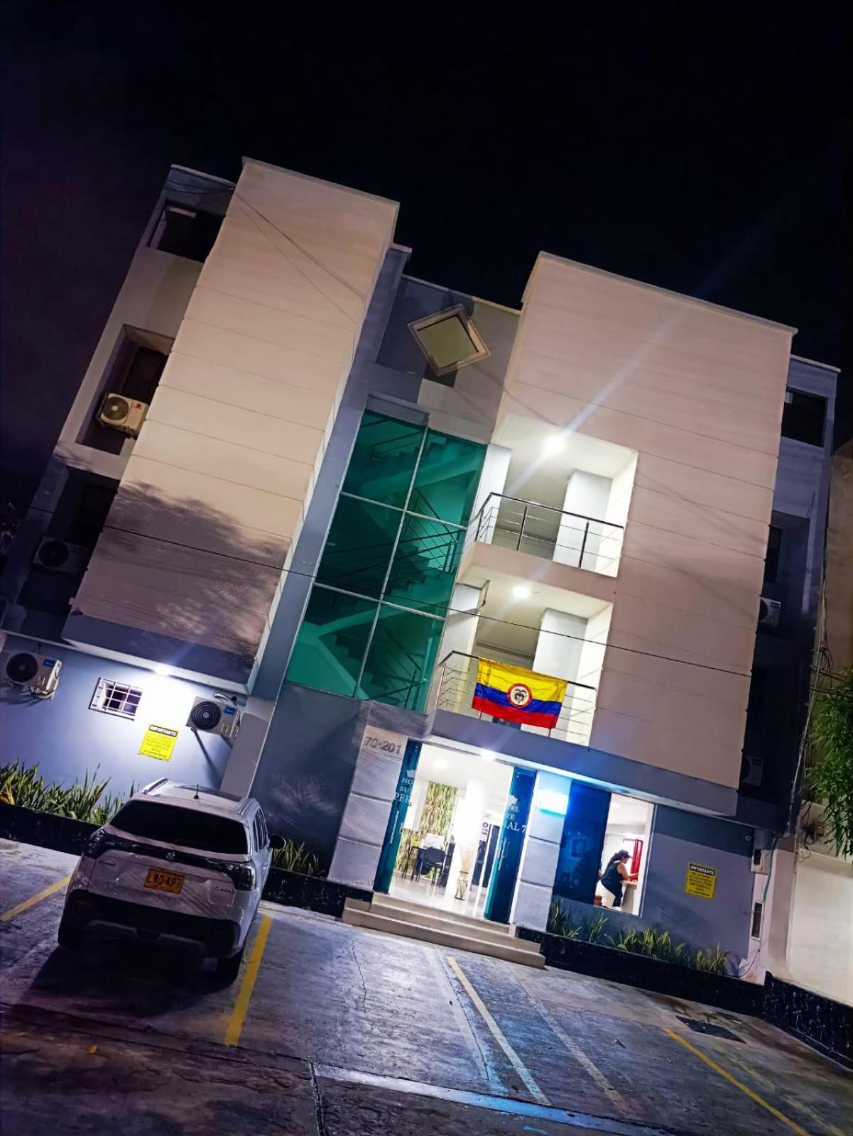 Hotel Suite Imperial 72 Barranquilla  Exteriör bild